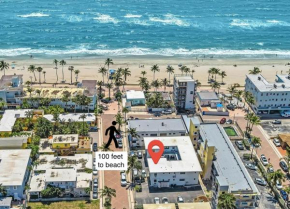 Beachfront & Pool Near Marriott Hollywood Beach